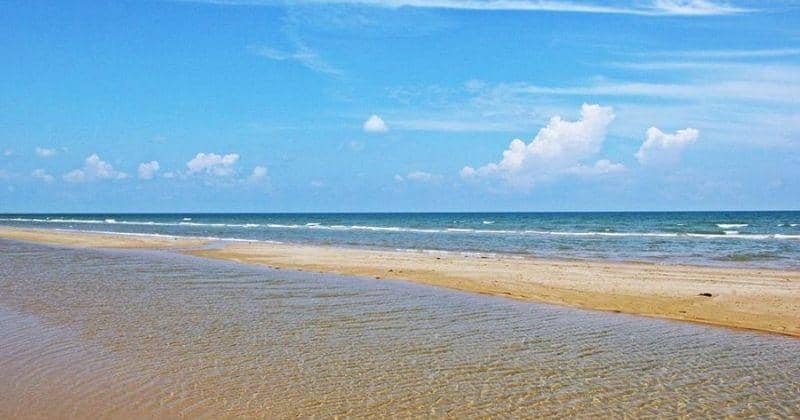 Tripadvisor.co.id/Pantai Lombang